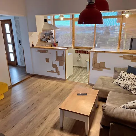 Postcard View Apartman *